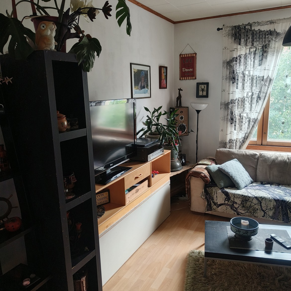 Festarimajoitus Tampere - Olohuone